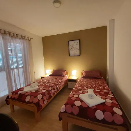 Luisa Apartment