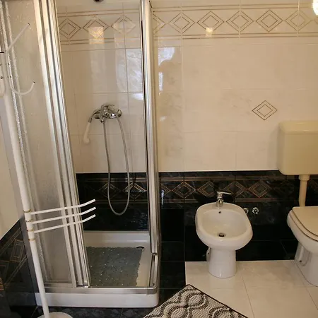 Luisa Apartment